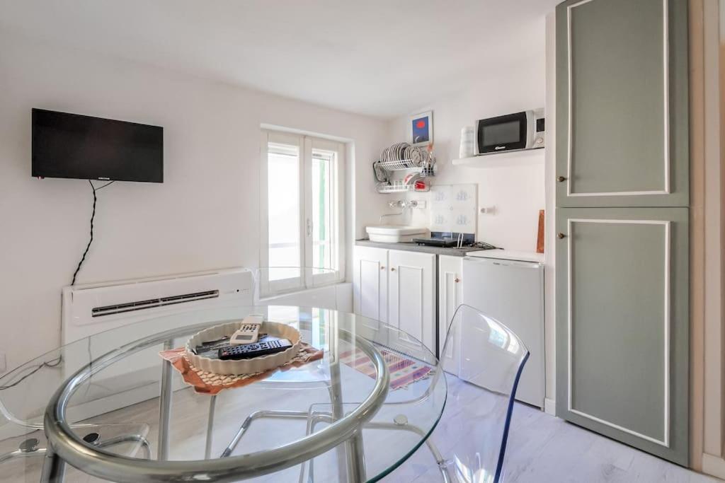 Lovely Studio In The Heart Of Алгеро Екстериор снимка
