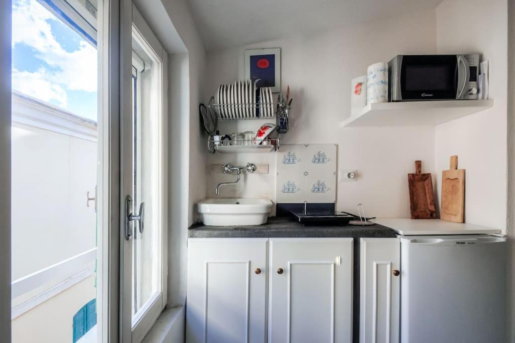 Lovely Studio In The Heart Of Алгеро Екстериор снимка